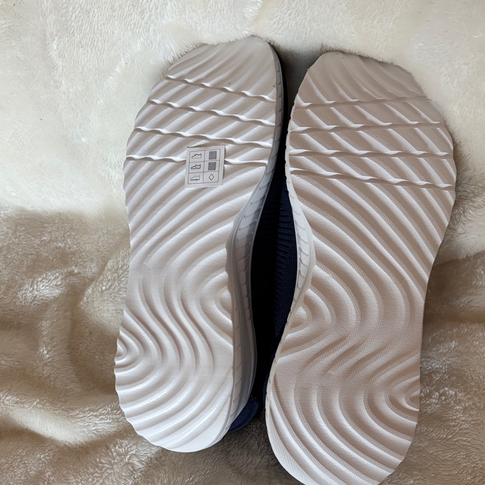 BOBS from Skechers Navy Blue Sneakers NWOT - Picture 4 of 6